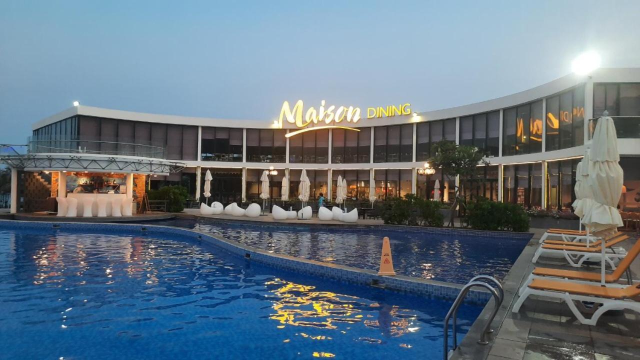 Oceanami Resort & Beach Club Long Hai Exterior foto